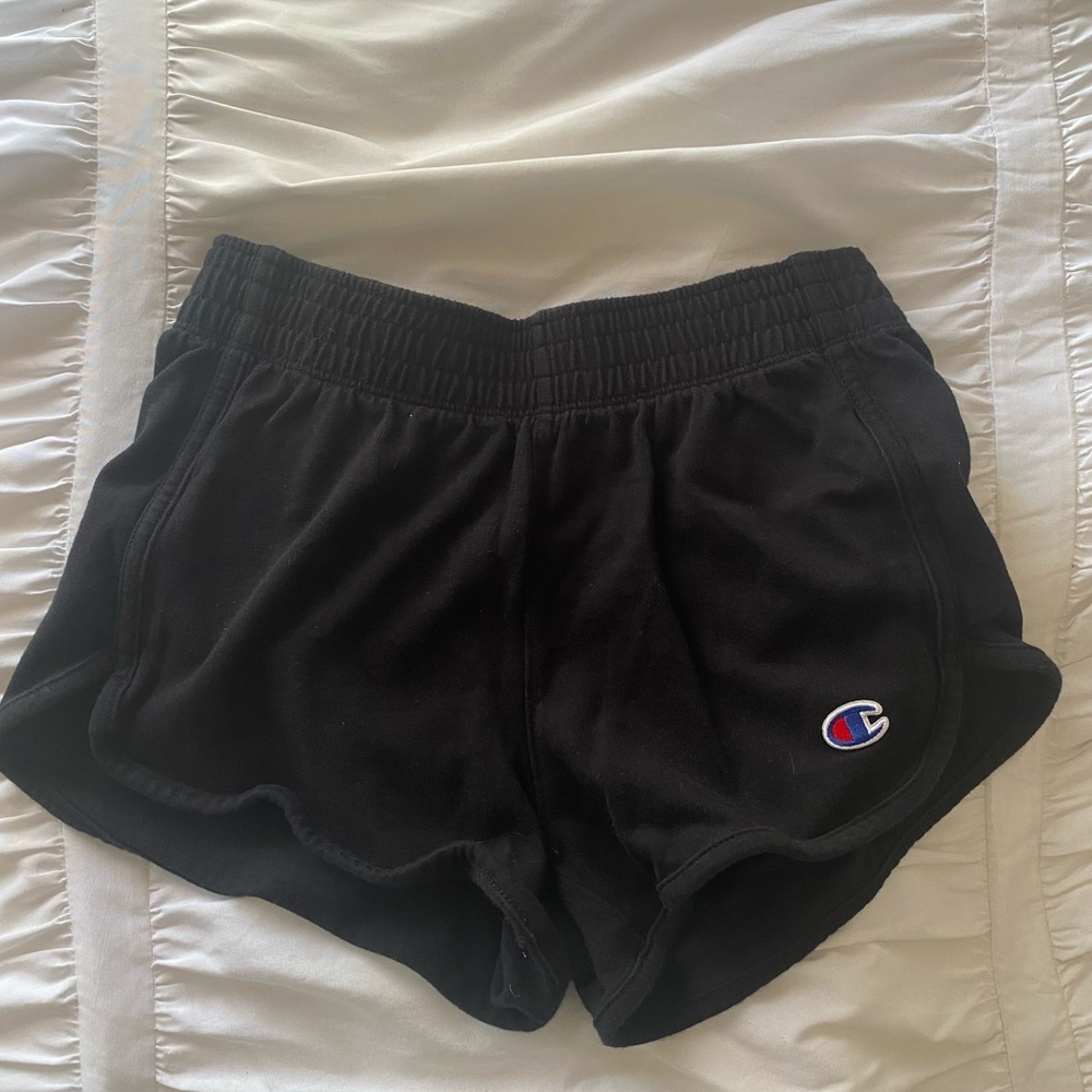 Champion black sweatshorts